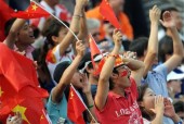 开云-Rookie回归赛场，逆转首场状态亮眼，中国队观众沸腾！-开云